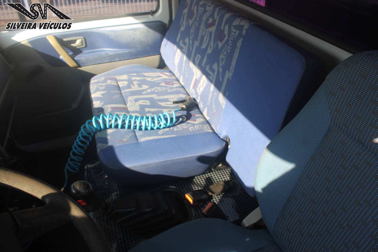 Volkswagen 23 220 - 04/05 11