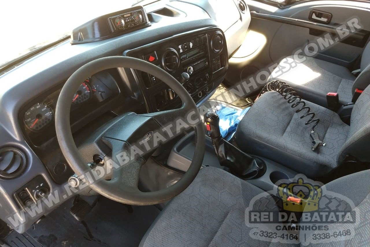 Ford Cargo2422 - 12/12 8
