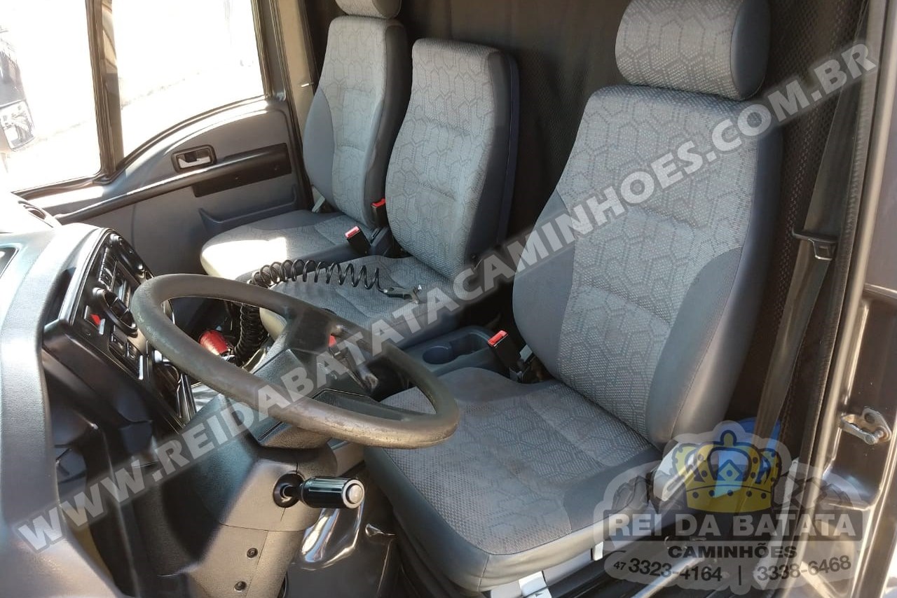 Ford Cargo2422 - 12/12 11