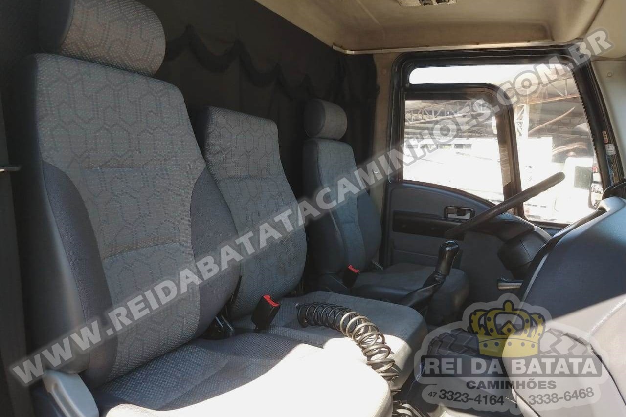 Ford Cargo2422 - 12/12 15