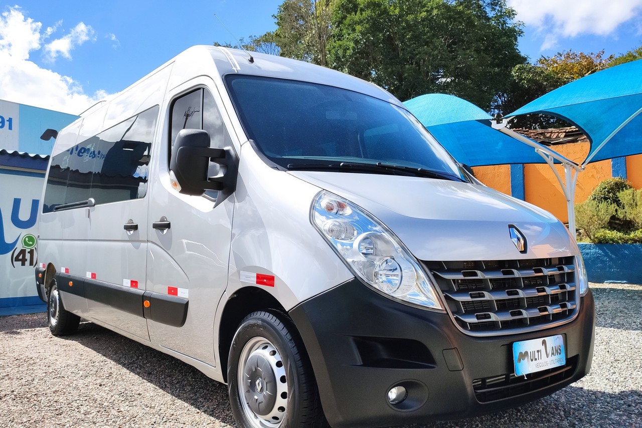 Renault Master Executive - 15/16 1