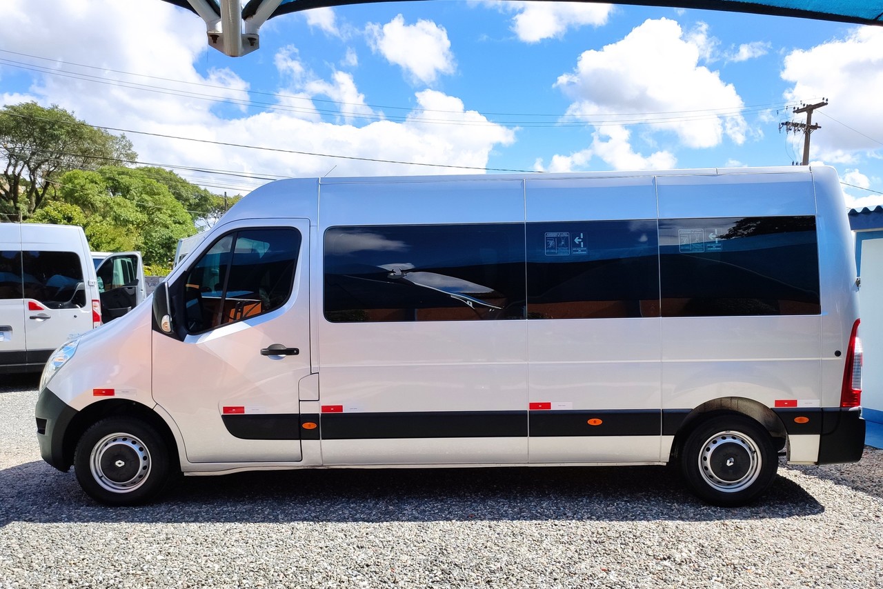 Renault Master Executive - 15/16 18
