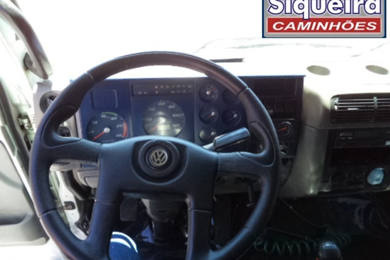 Volkswagen 23 220 - 05/05 12