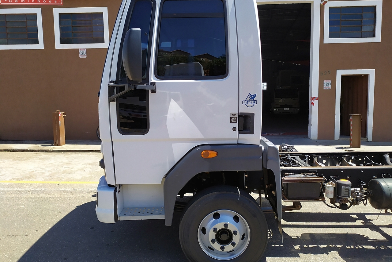 Ford Cargo1119 - 15/15 6
