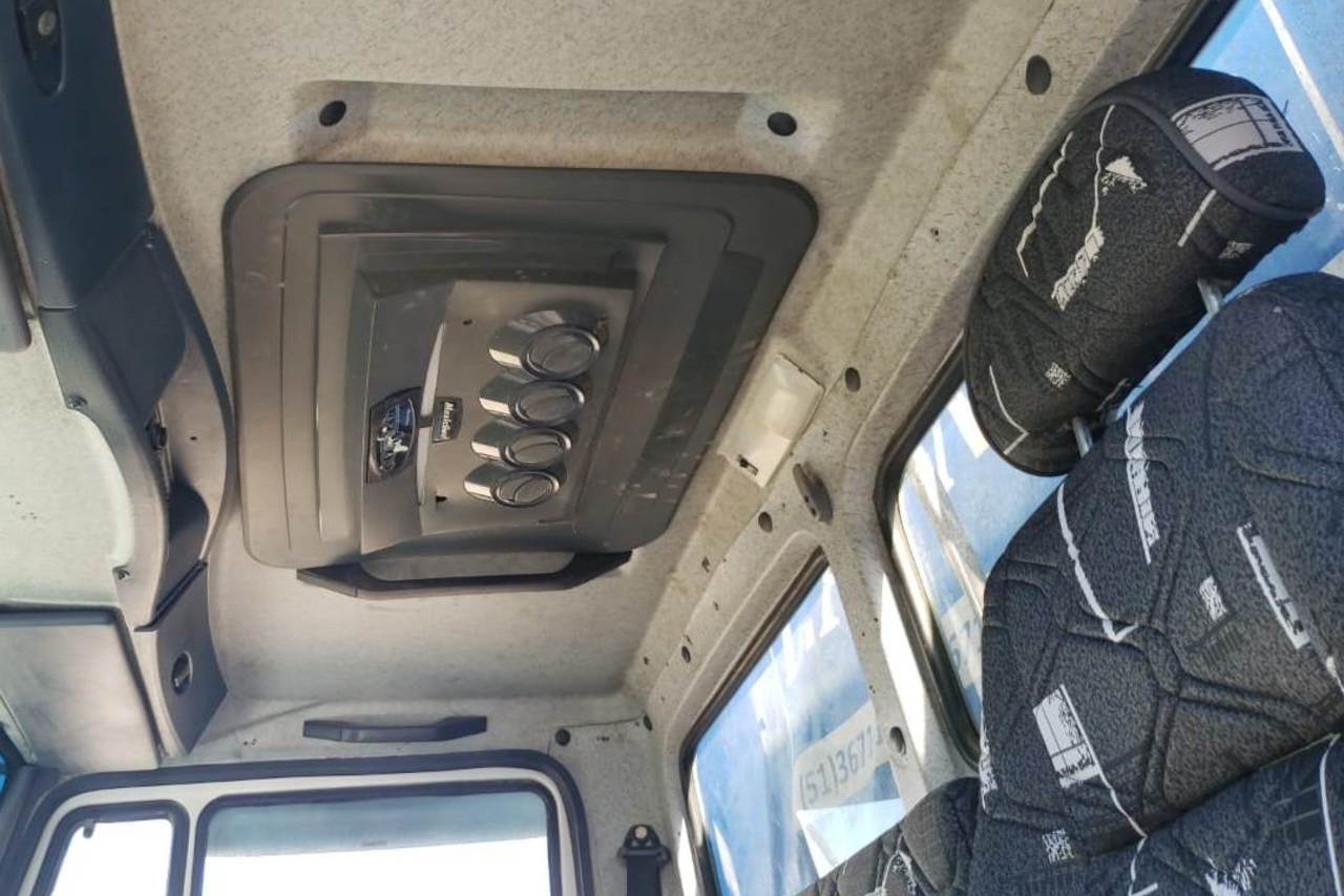 Mercedes Benz MB 1620 - 04/04 8