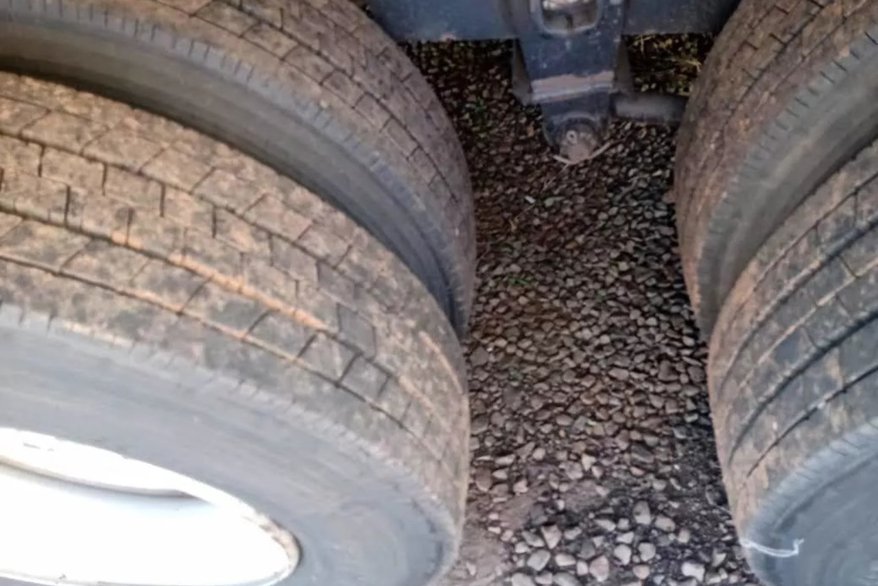 Ford Cargo816 - 13/13 9