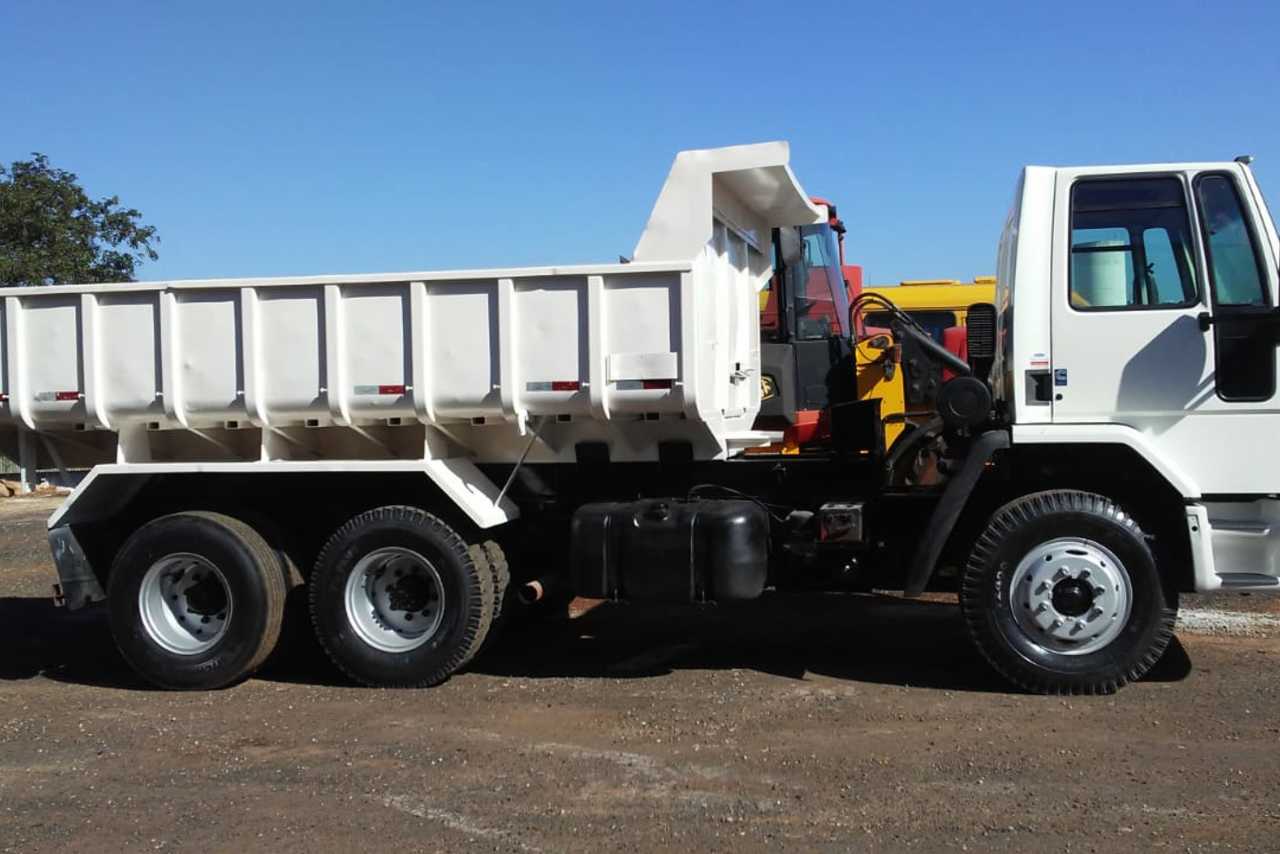 Ford Cargo1317 - 09/09 6