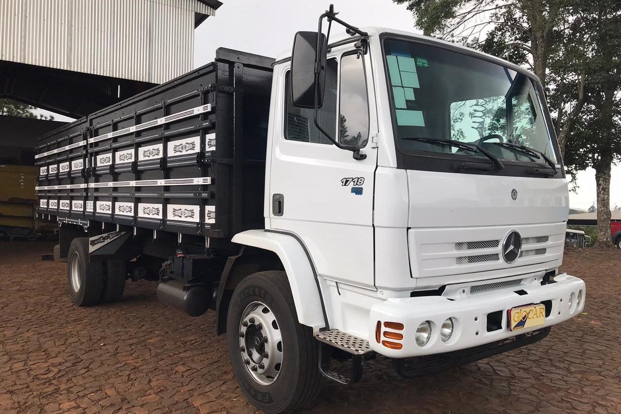 Mercedes Benz MB 1718 - 09/09 6