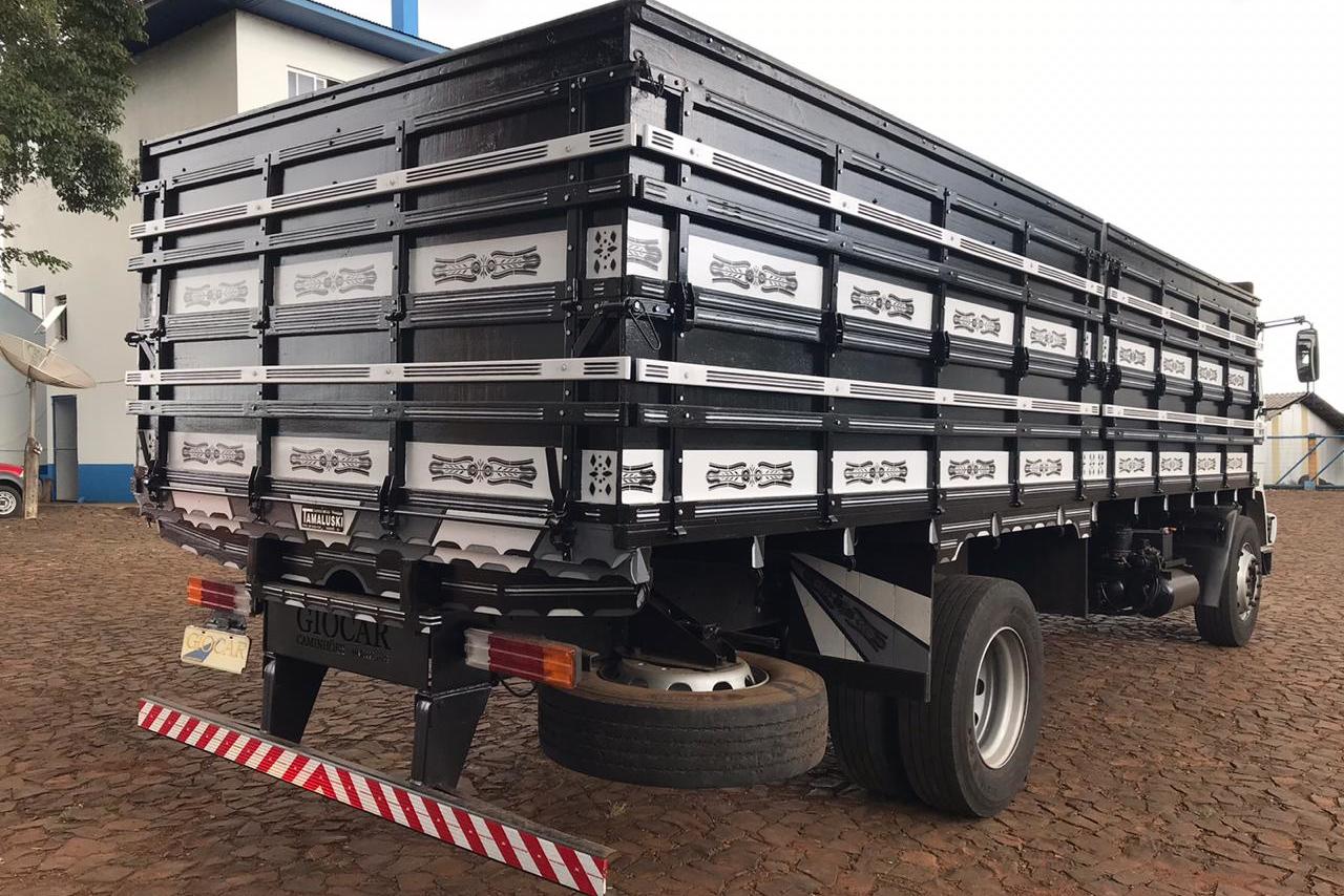 Mercedes Benz MB 1718 - 09/09 11