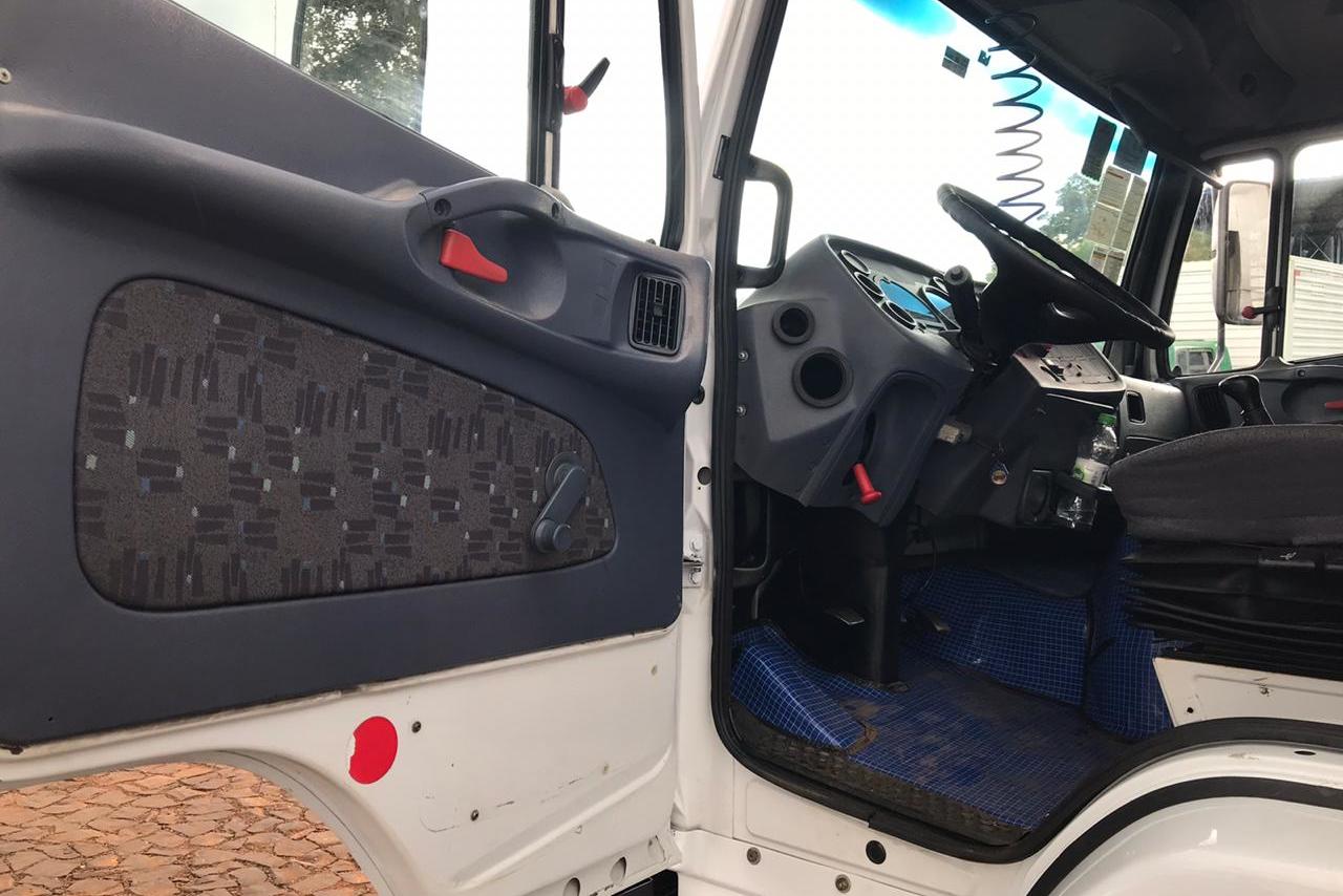 Mercedes Benz MB 1718 - 09/09 14