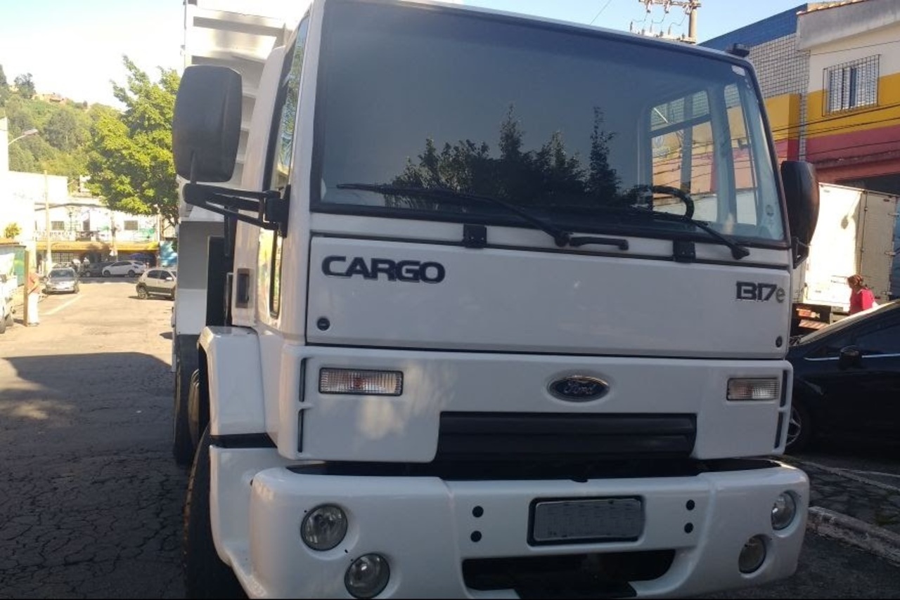 Ford Cargo1317 - 10/11 2