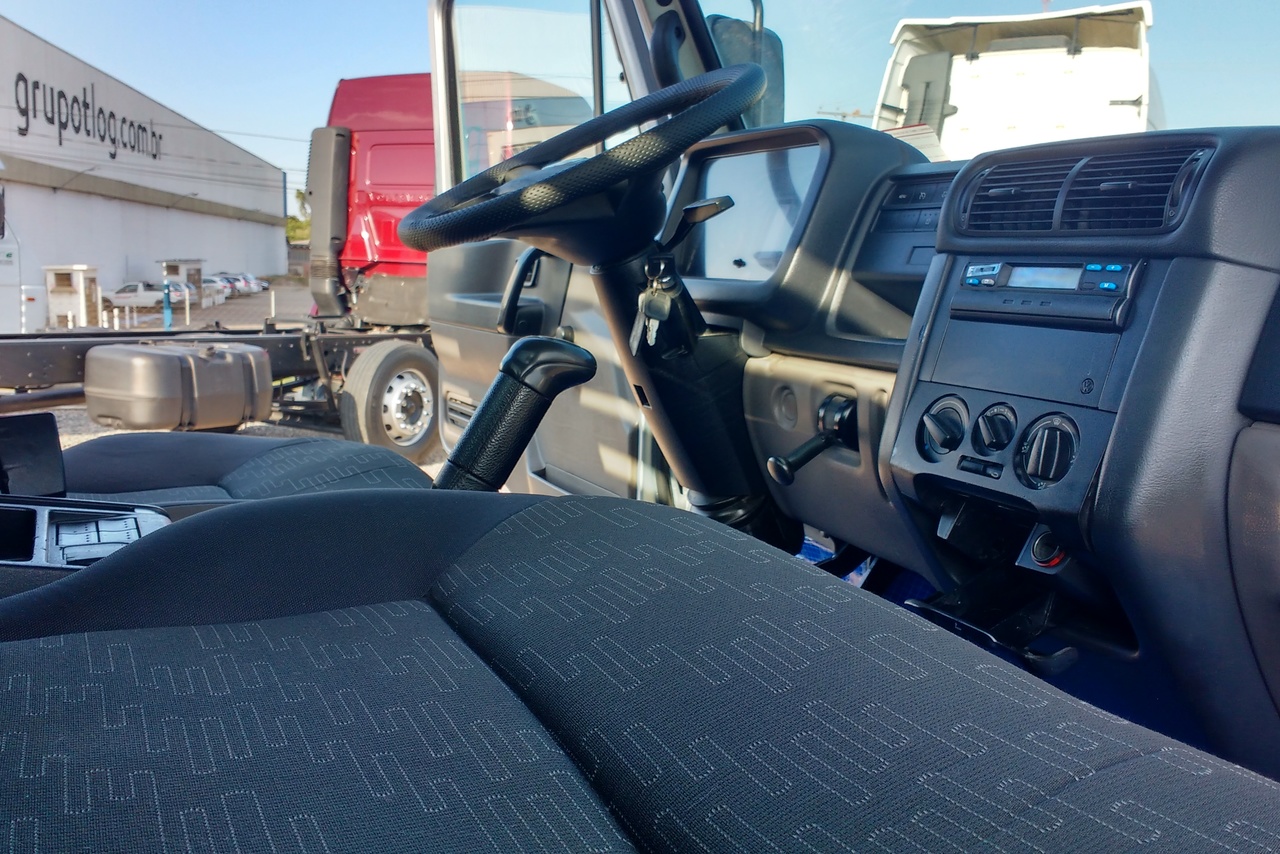Volkswagen 8 160 - 12/12 16