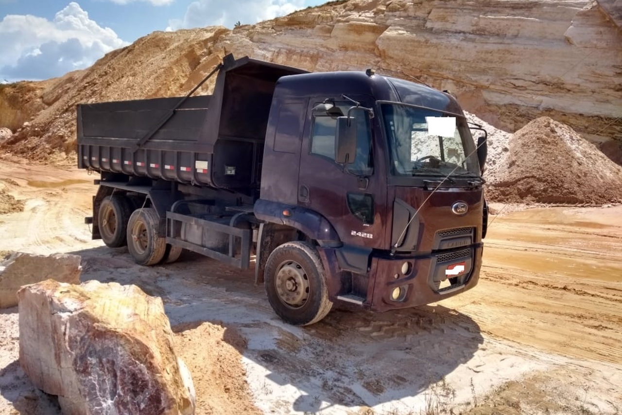 Ford Cargo2428 - 12/12 3