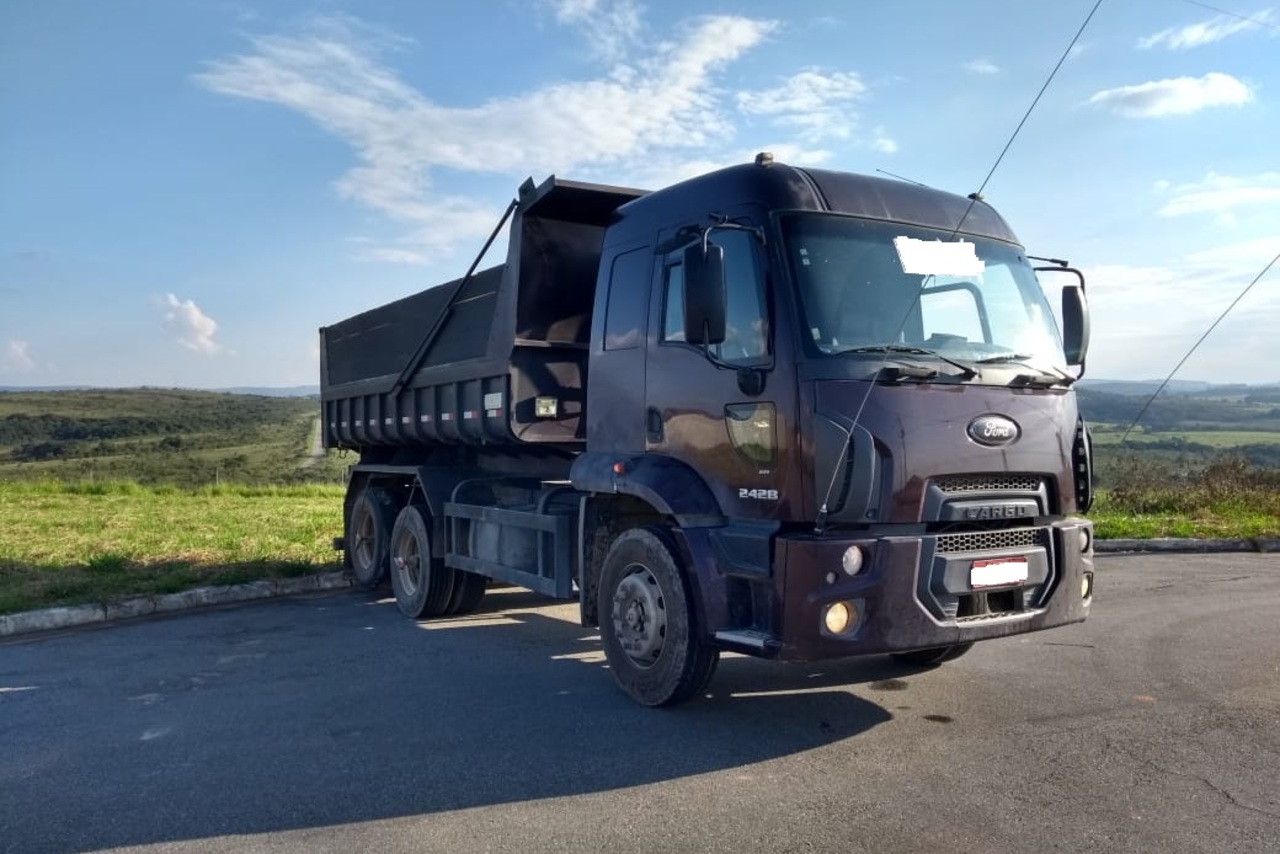 Ford Cargo2428 - 12/12 7
