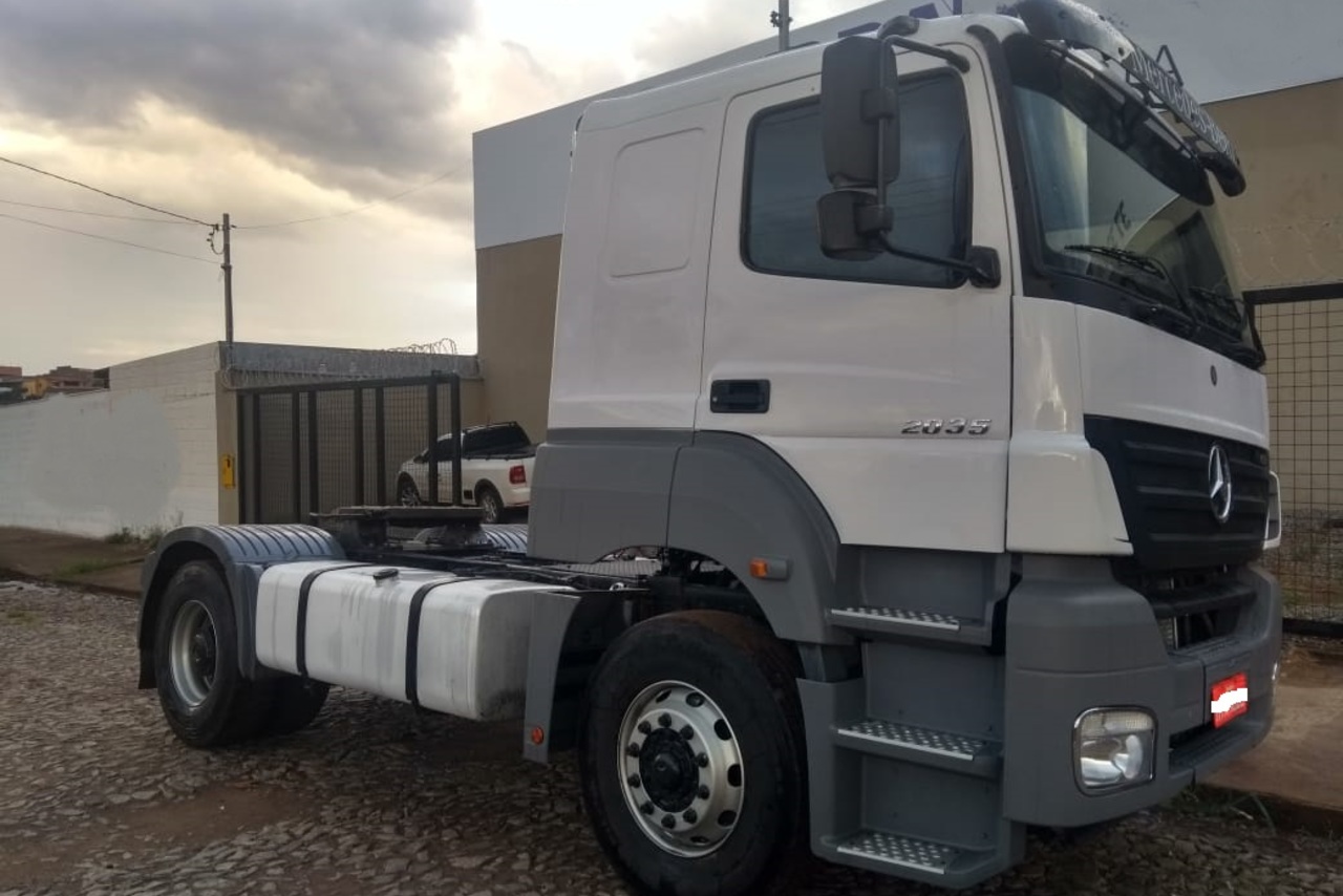 Mercedes Benz Axor 2035 - 08/08 2