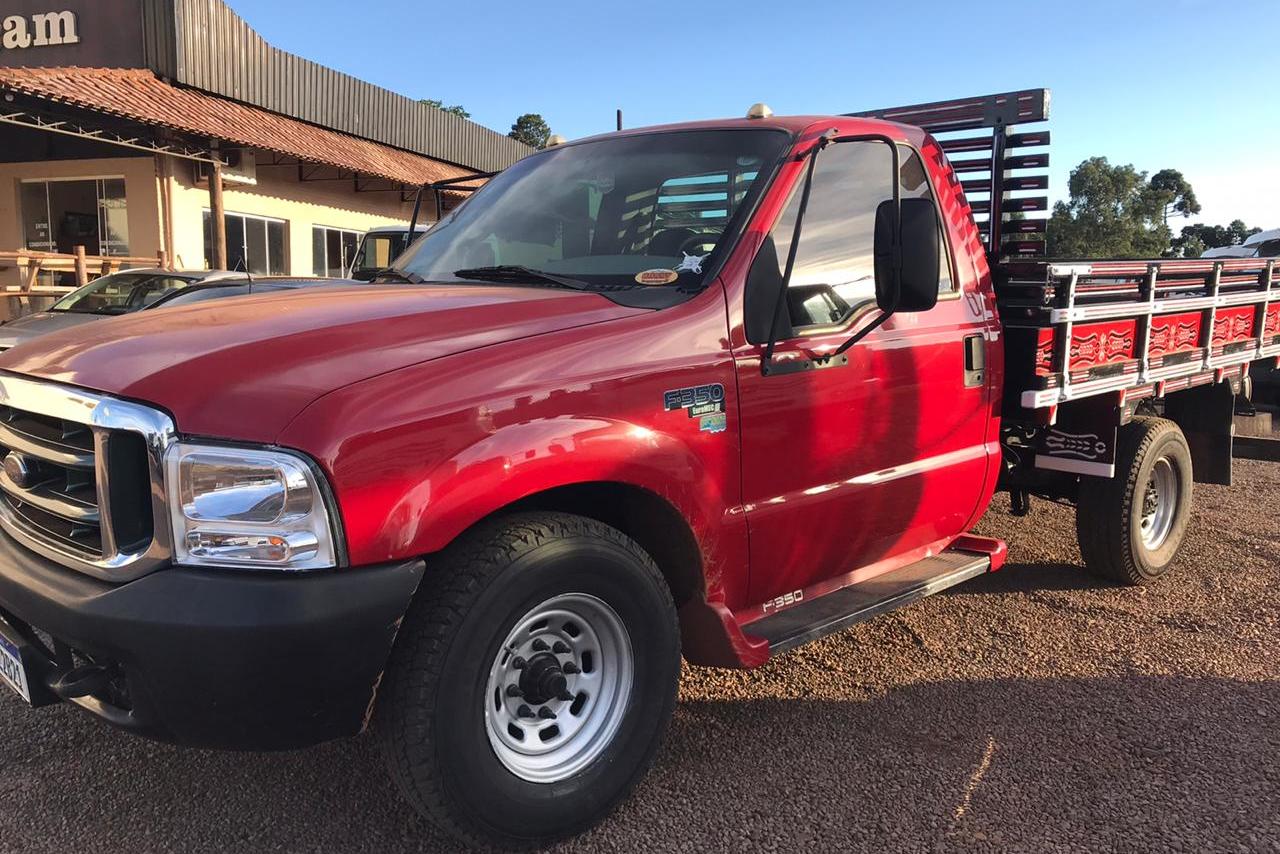 Ford F350 - 05/06 4
