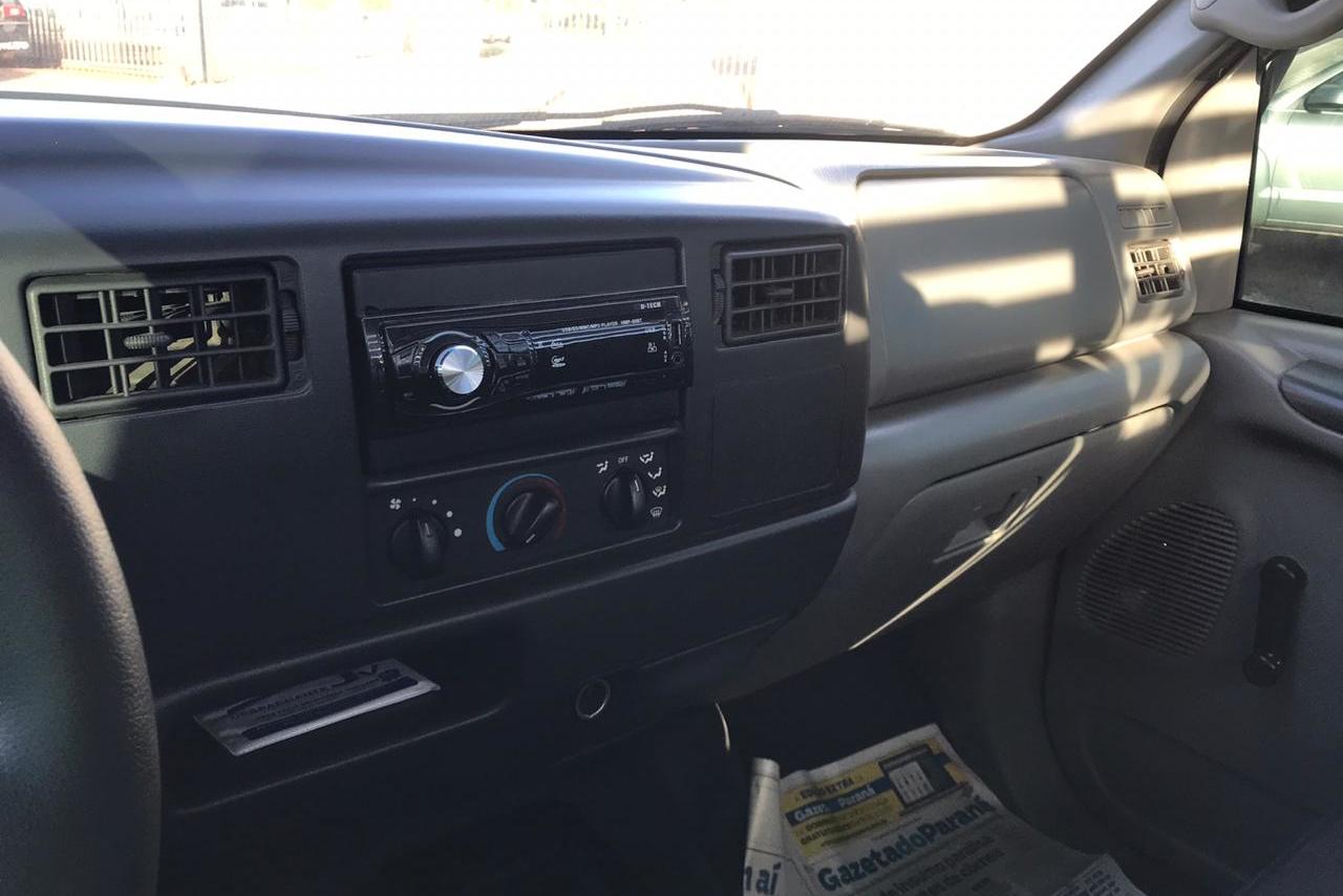 Ford F350 - 05/06 7