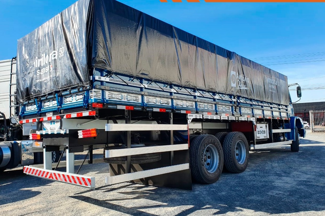 Mercedes Benz MB 1620 - 08/09 3