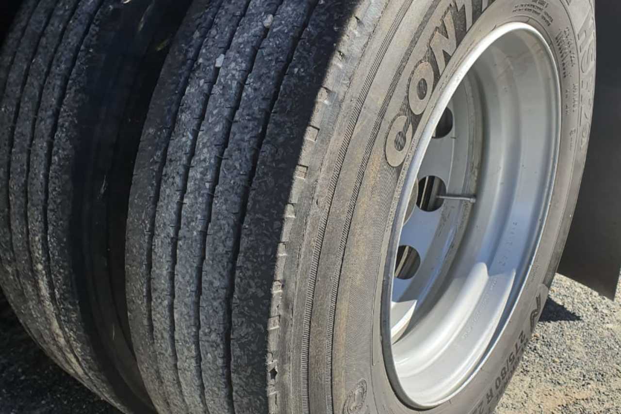 Mercedes Benz MB 1620 - 08/09 7