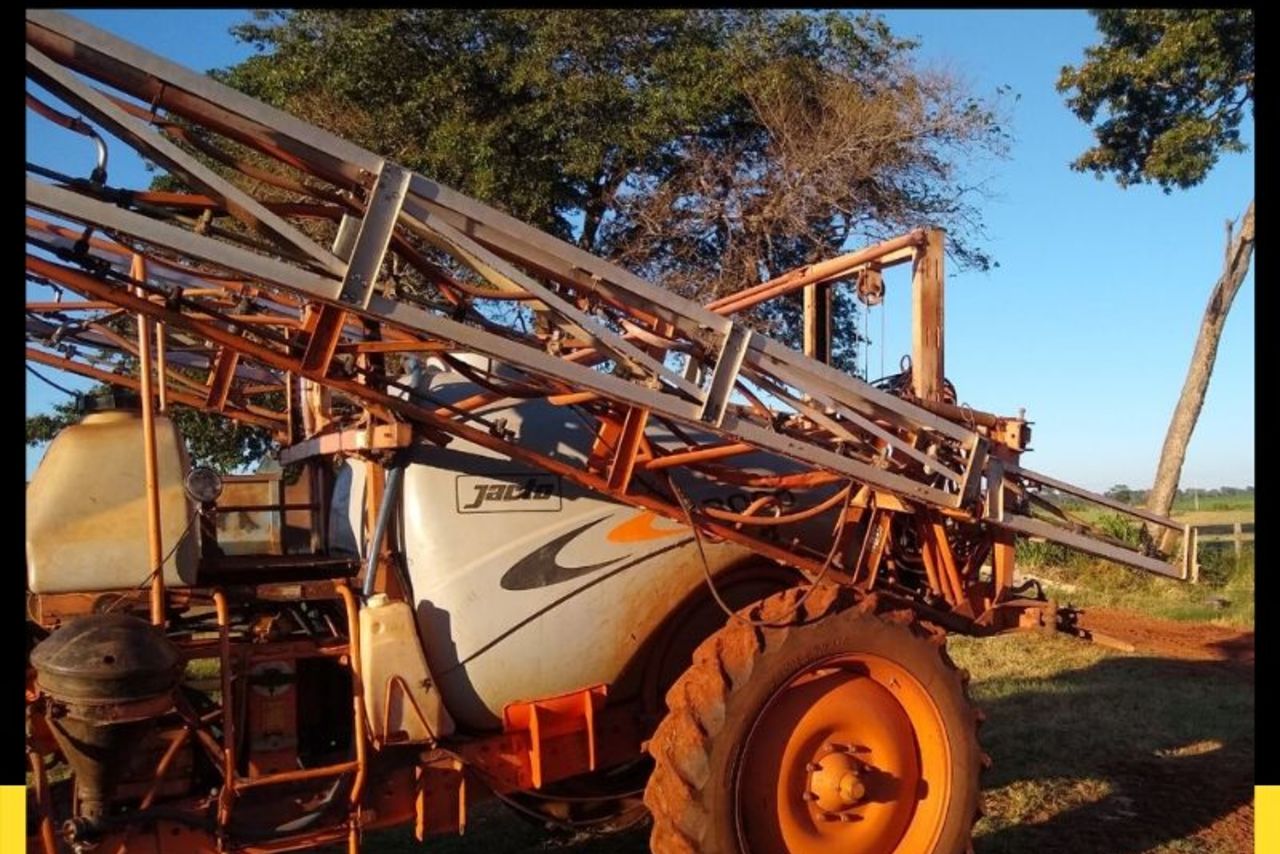 Jacto Advance 3000 AM24 - 04/04 7