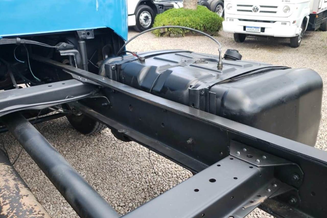 Mercedes Benz MB 1113 - 86/86 15