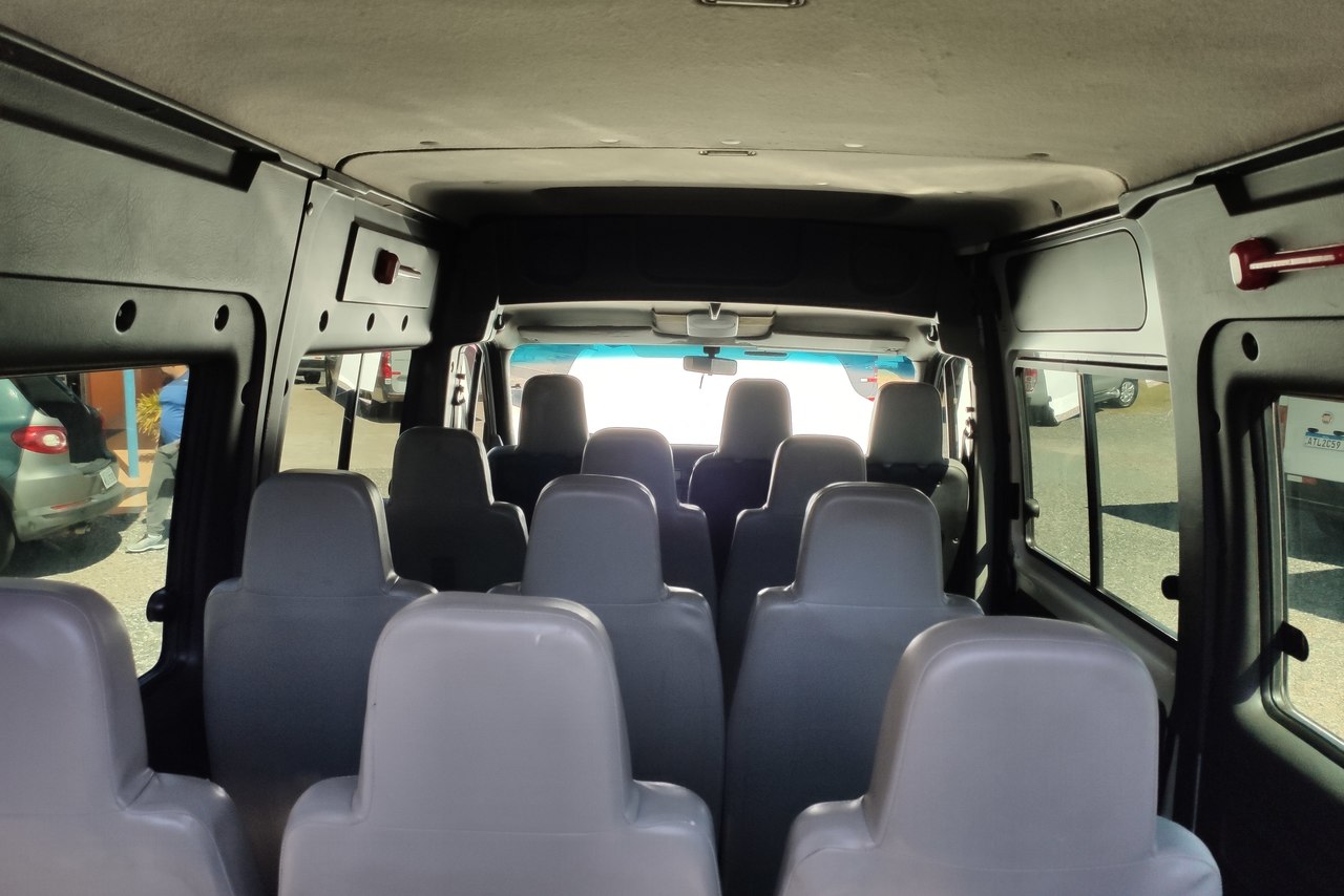 Renault Master Minibus - 10/11 8