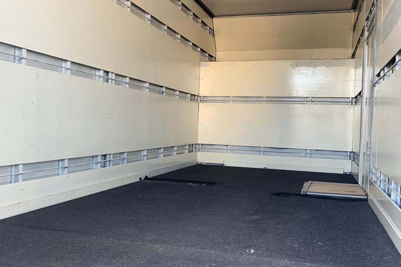 Mercedes Benz Sprinter 515 de carga - 18/18 11