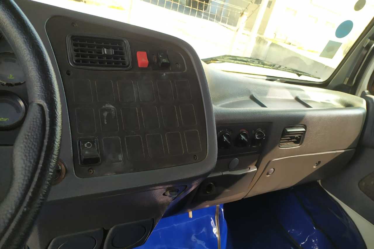 Mercedes Benz MB 1620 - 09/09 2