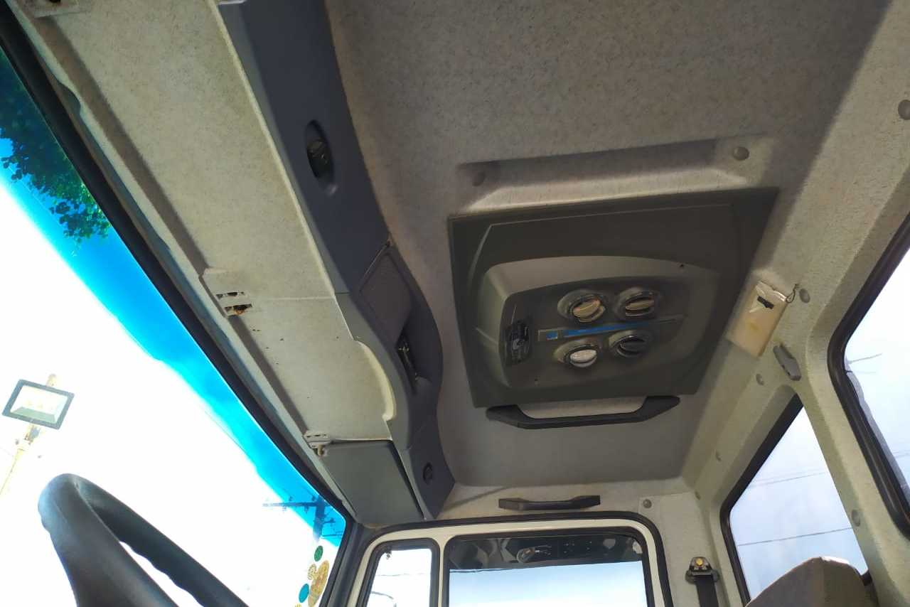 Mercedes Benz MB 1620 - 09/09 5