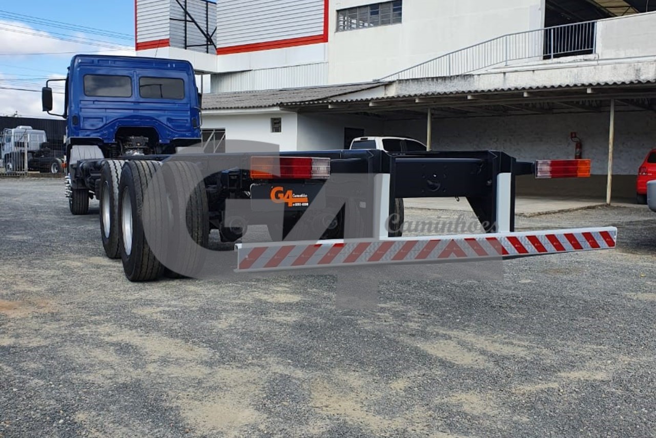 Mercedes Benz Atego 2425 - 06/06 9