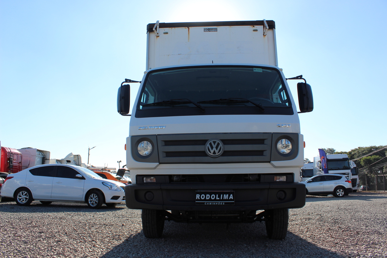 Volkswagen 8 160 - 15/15 4