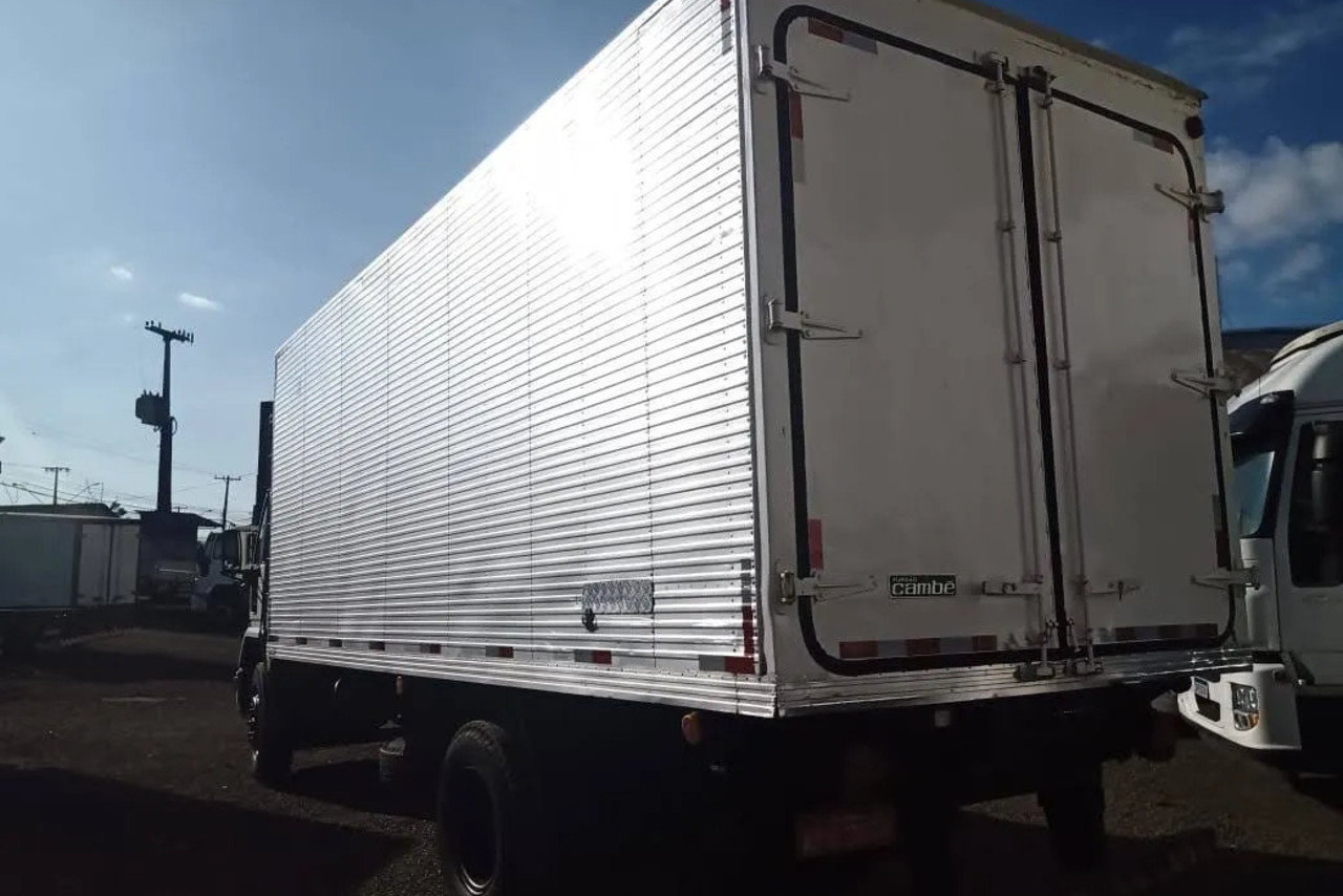 Ford Cargo1317 - 08/08 2