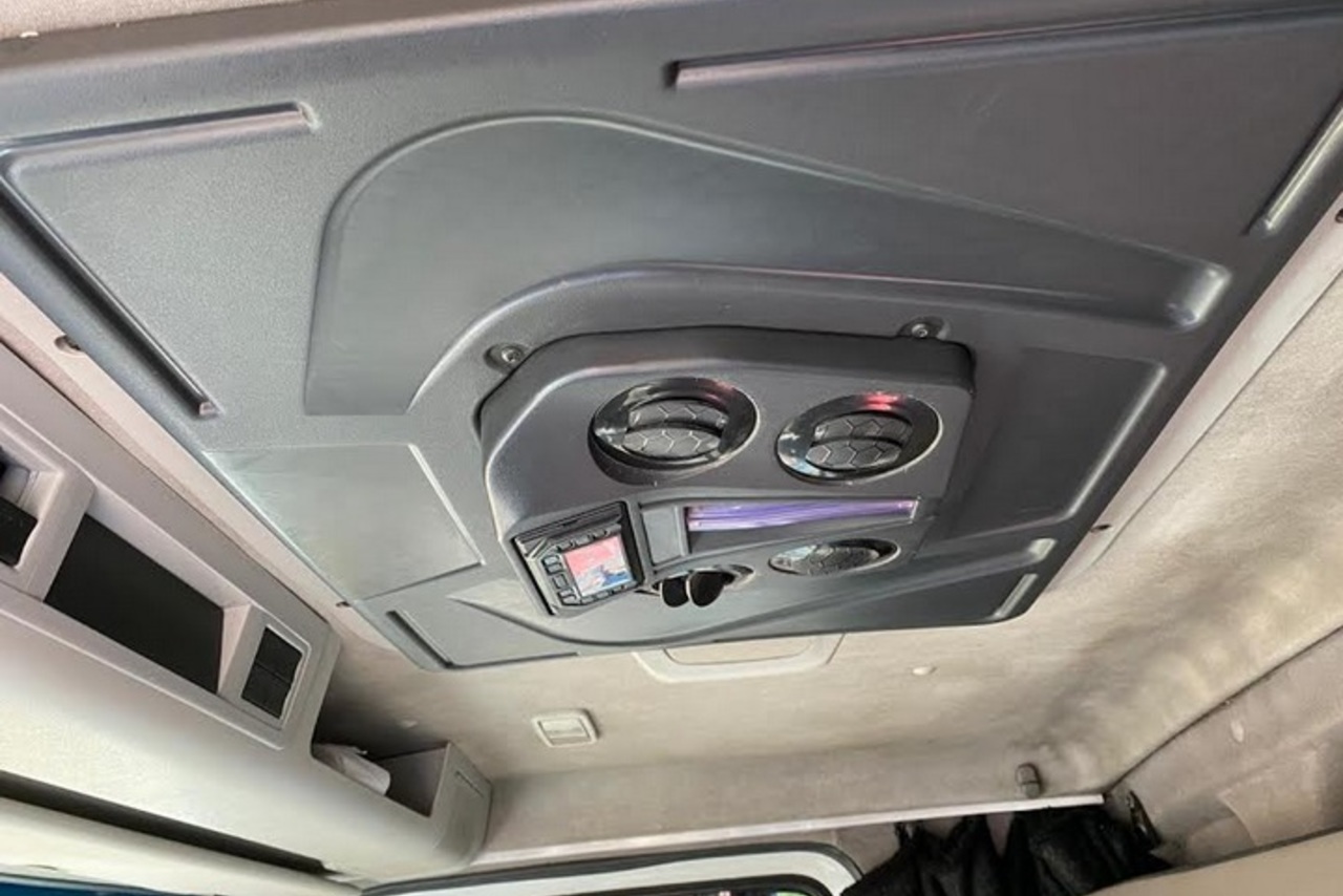 Volkswagen 24-280 E Constellation 6x2 - 13/13 7