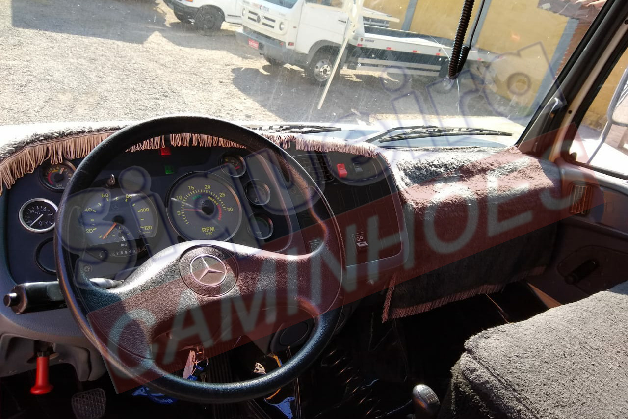Mercedes Benz MB 1620 - 05/05 5