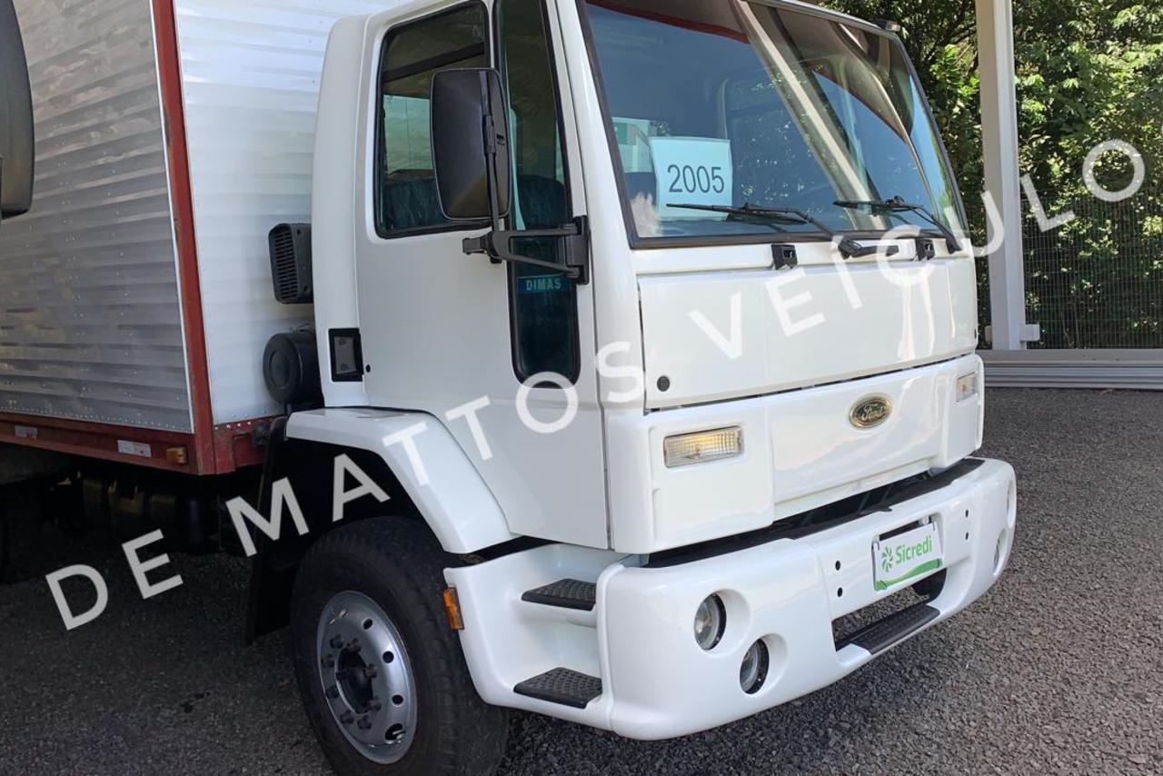 Ford Cargo1317 - 05/05 3