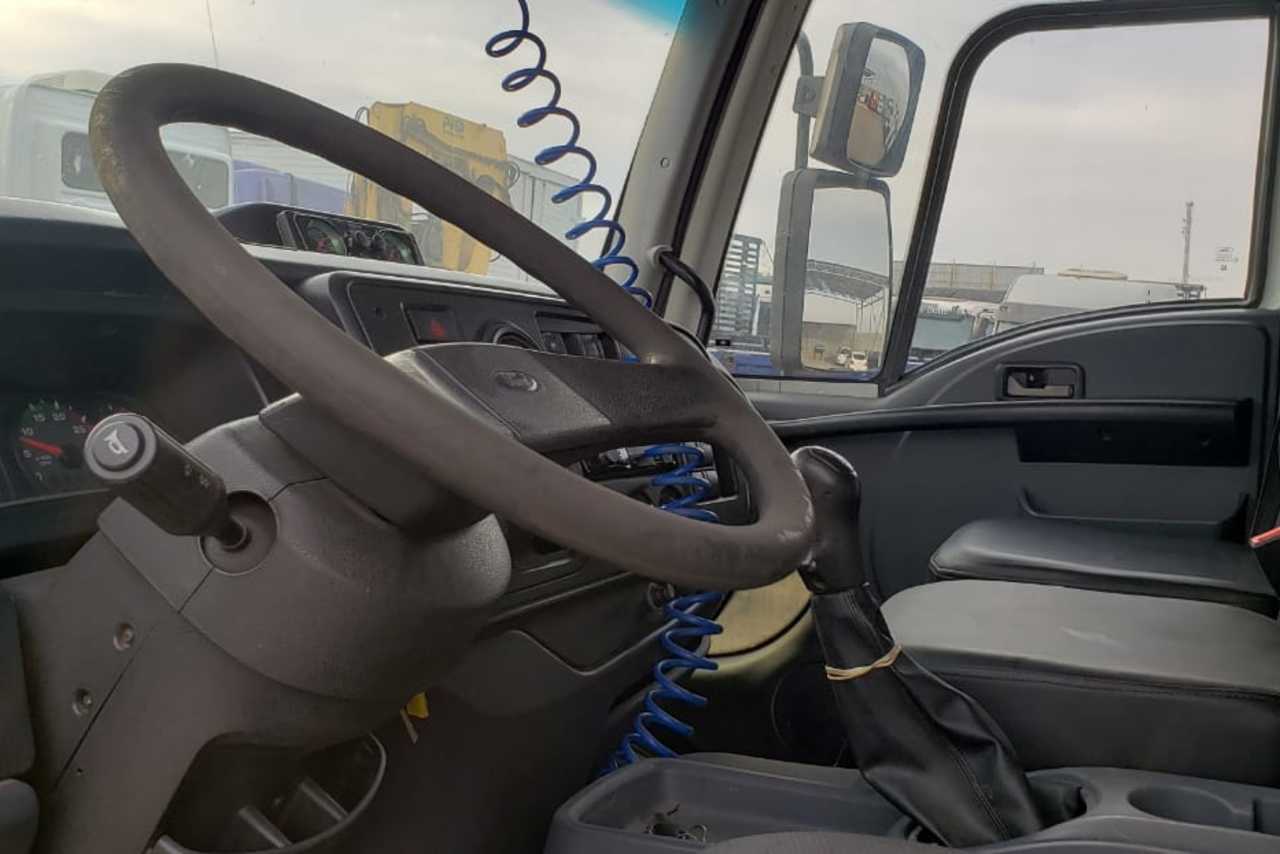 Ford Cargo 1519 - 12/13 3