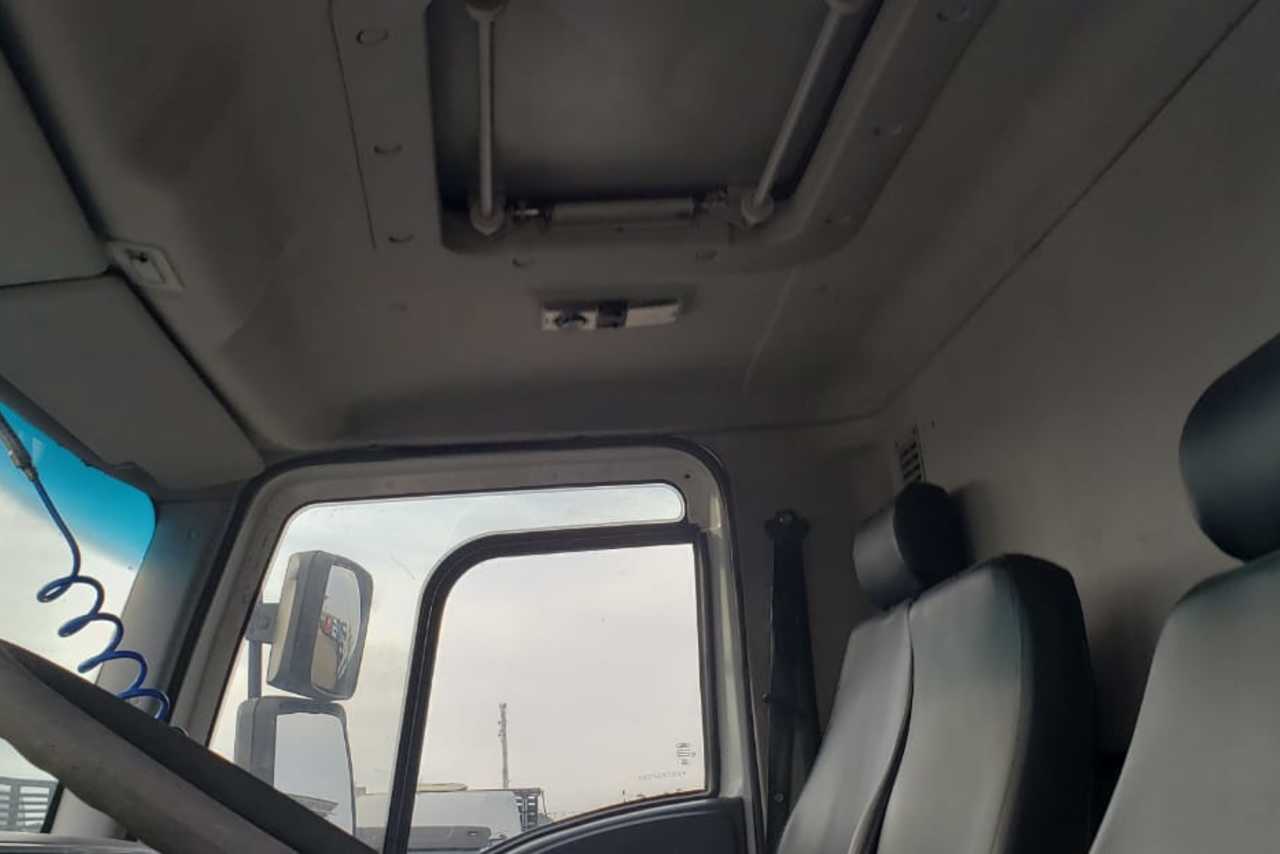 Ford Cargo 1519 - 12/13 7