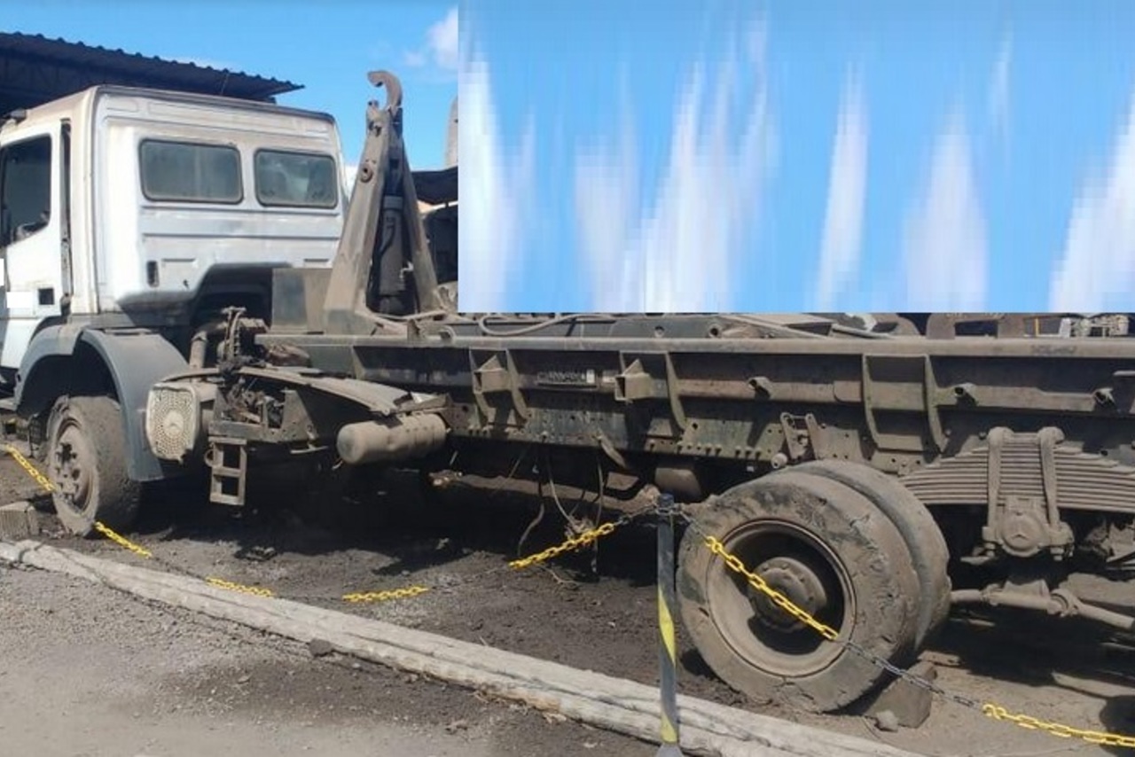 Mercedes Benz Axor 2831 - 11/11 2