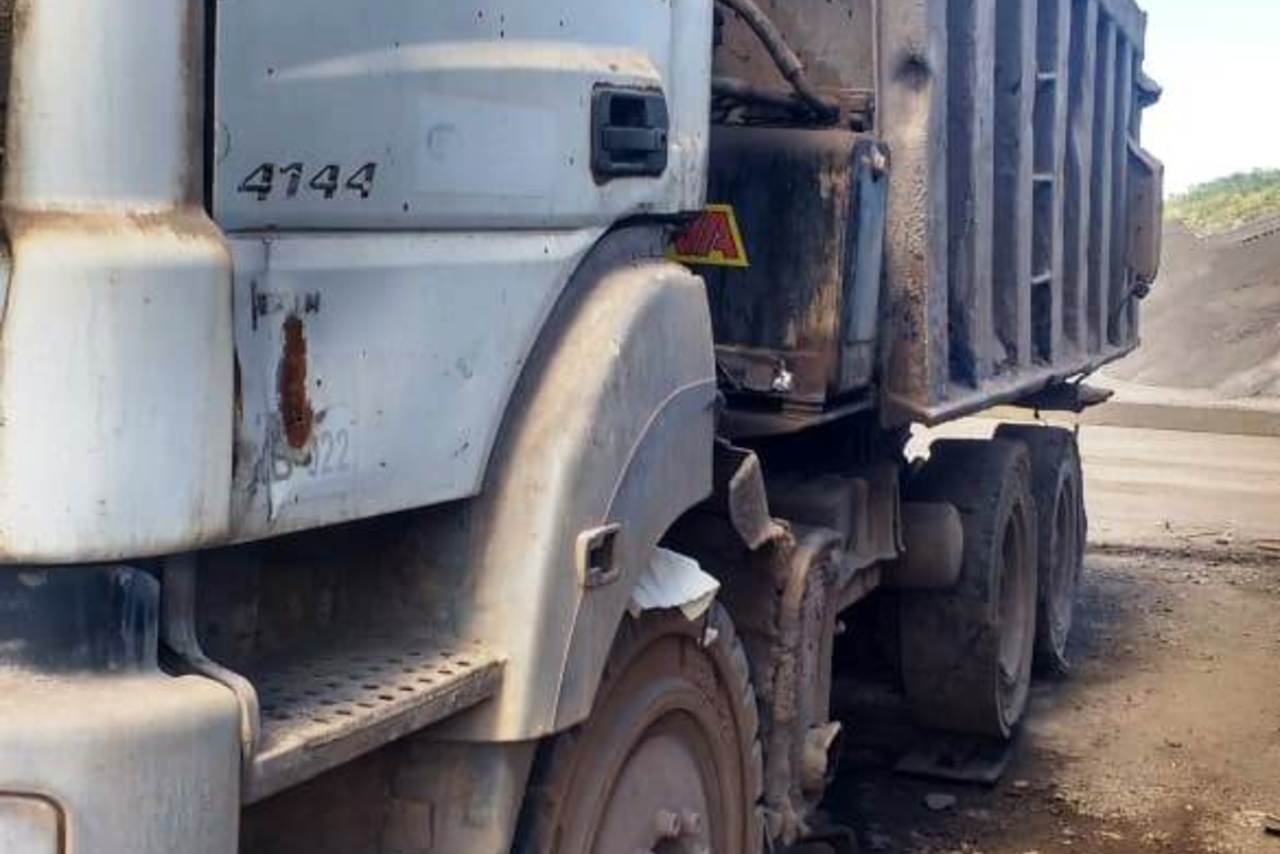Mercedes Benz Axor 4144 - 11/11 5