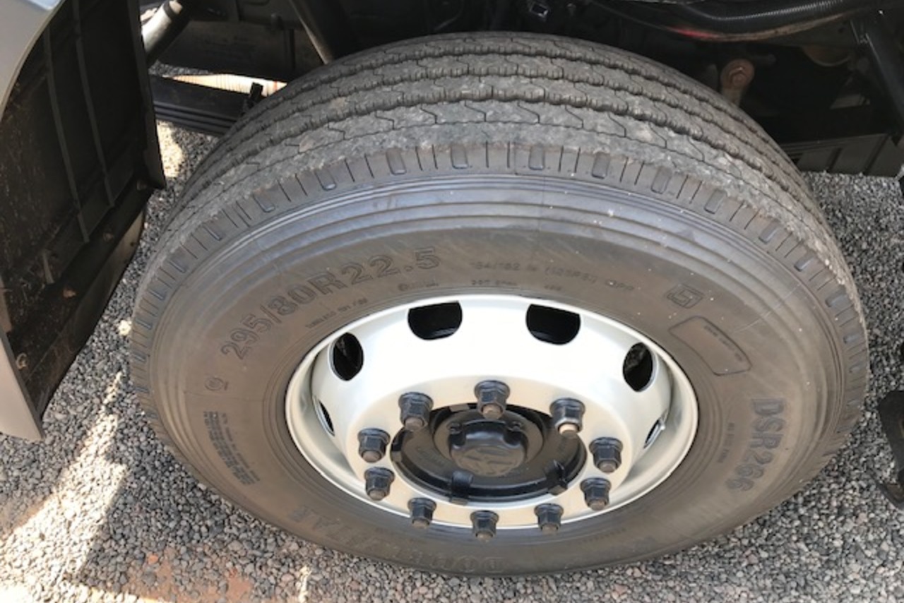 Volkswagen 24-280 E Constellation 6x2 - 14/14 2