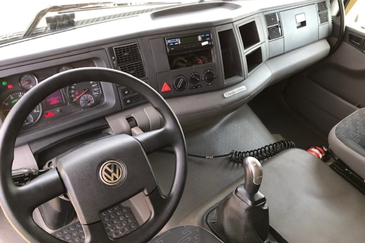 Volkswagen 24-280 E Constellation 6x2 - 14/14 3