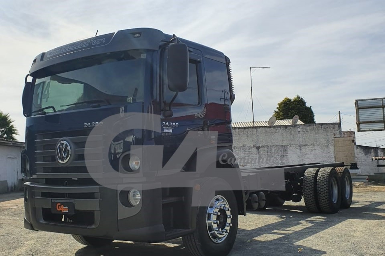 Volkswagen 24-280 E Constellation 6x2 - 14/14 2