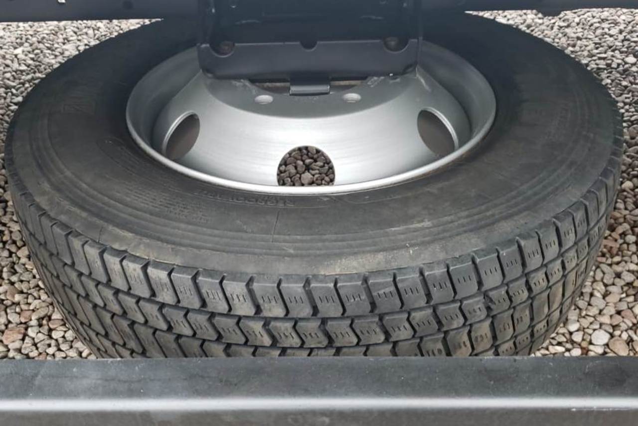 Volkswagen 8 160 - 12/12 15