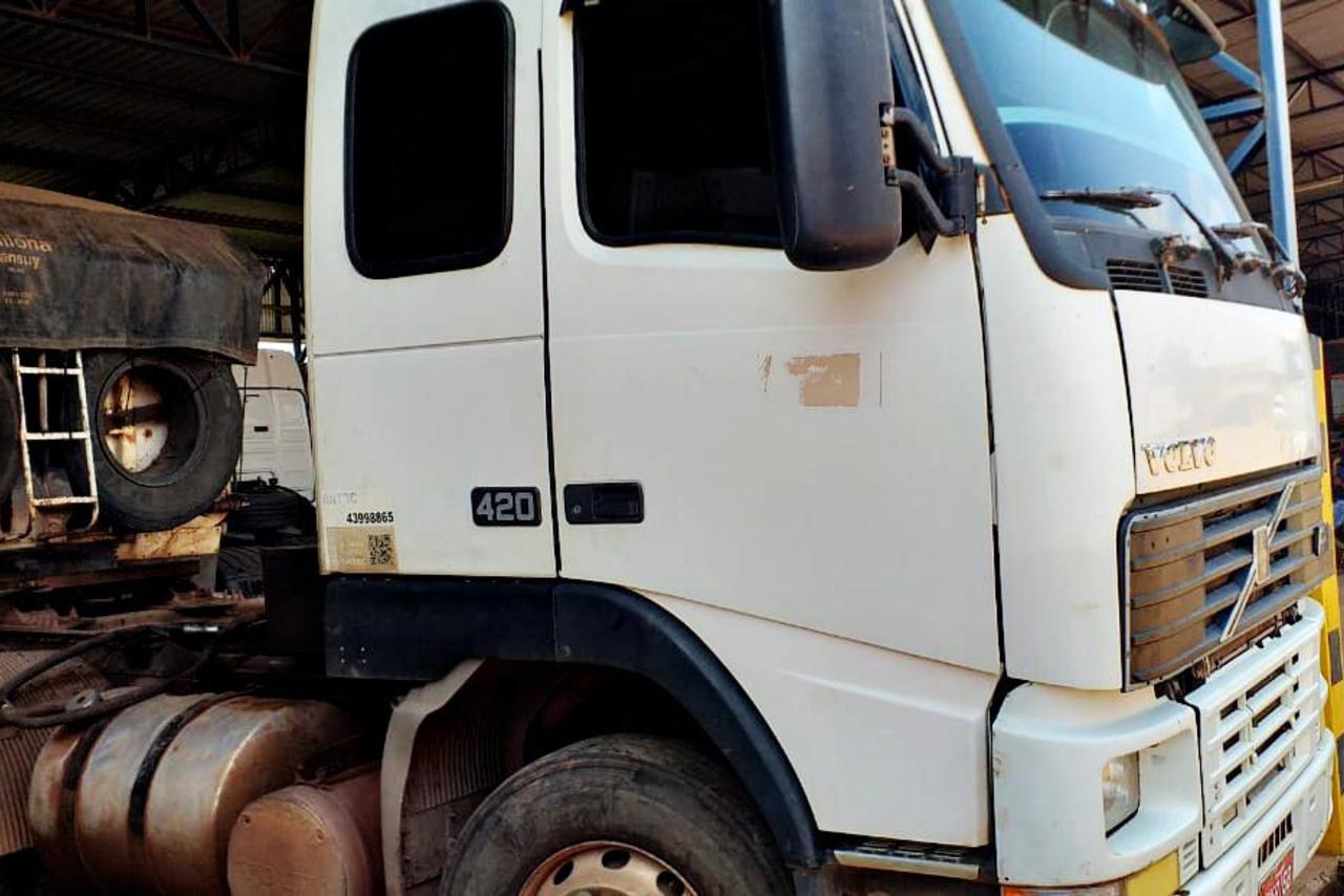 Volvo FH12 420 - 02/02 6