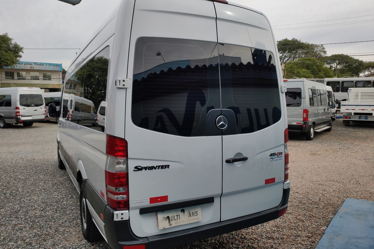 Mercedes Benz 415 - 14/15 14