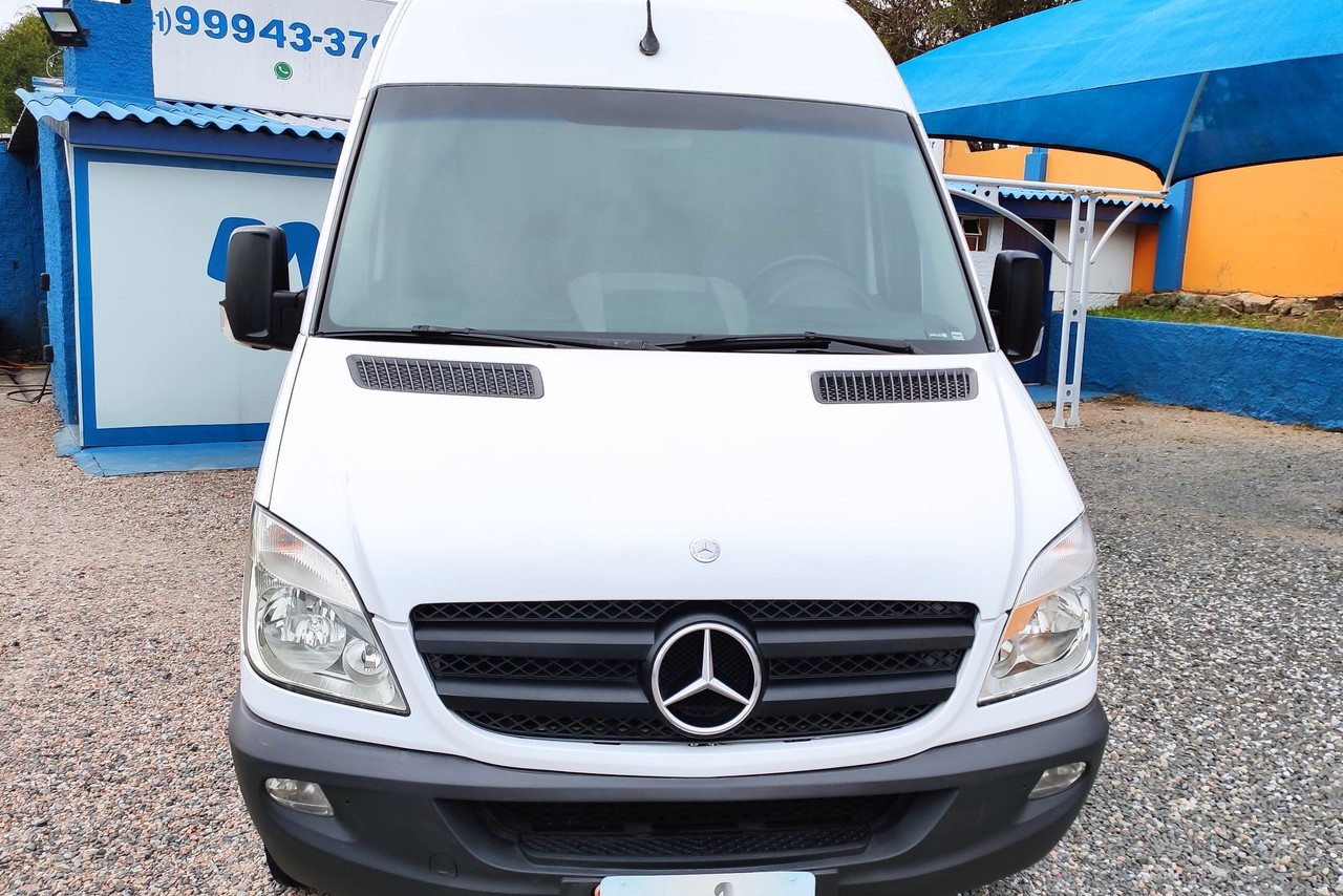 Mercedes Benz 415 - 14/15 15