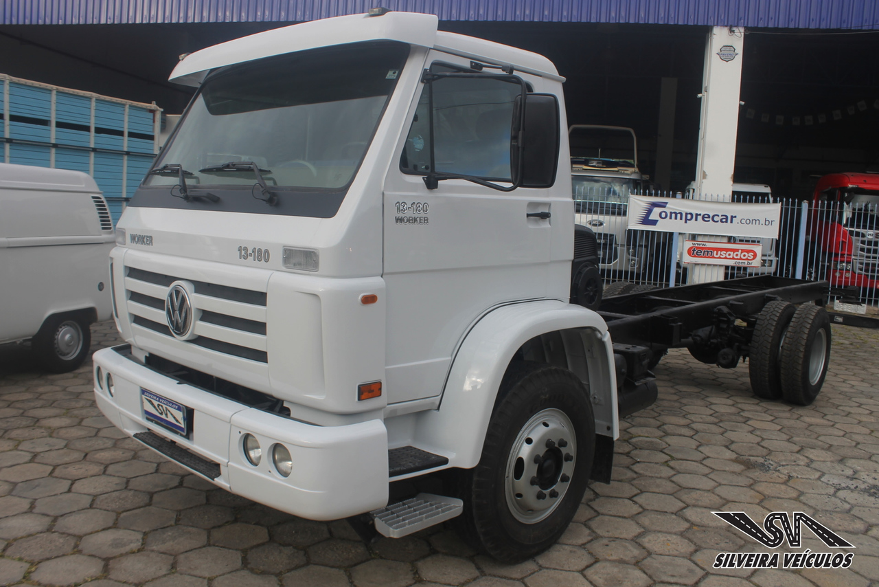 Volkswagen 13-180 - 07/07 3