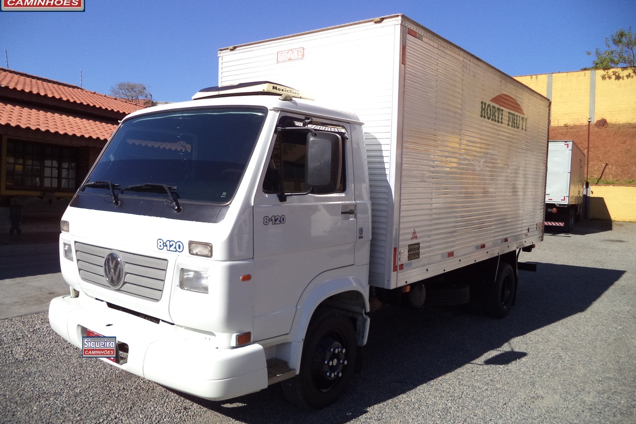 Volkswagen 8 120 - 00/00 8