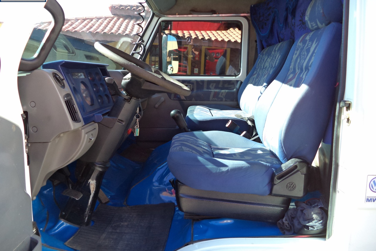 Volkswagen 8 120 - 00/00 12