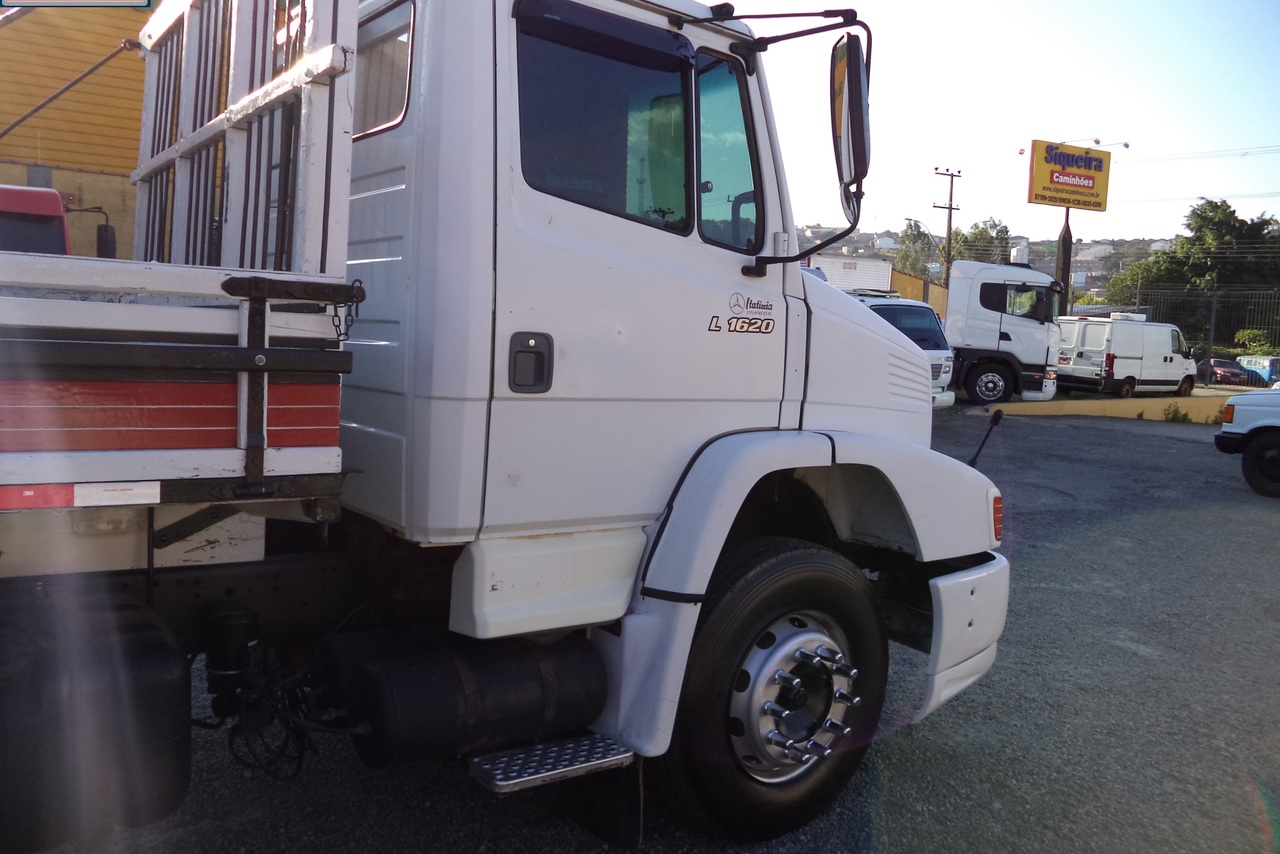 Mercedes Benz MB 1620 - 00/00 8